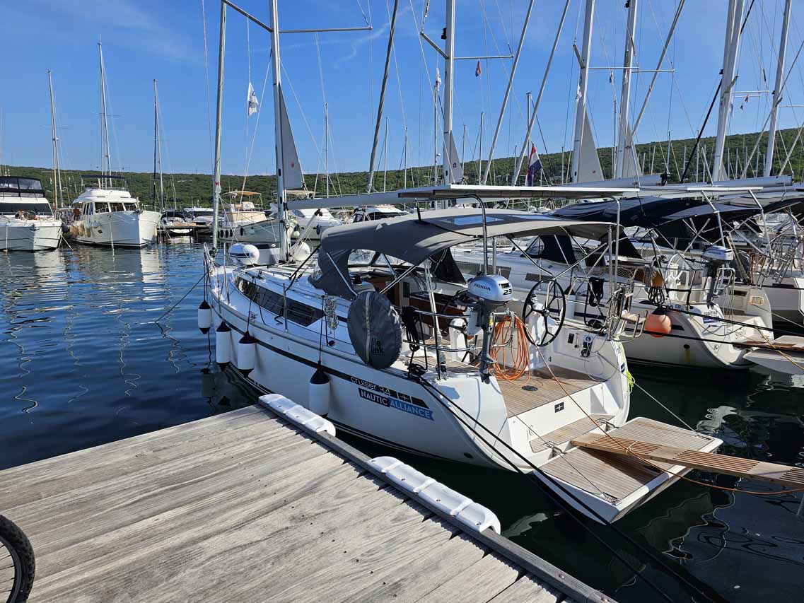 Bavaria Cruiser 34 - 2 cab. — photo 3