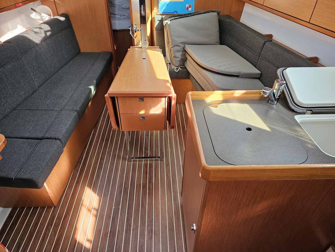 Bavaria Cruiser 34 - 2 cab. — photo 8