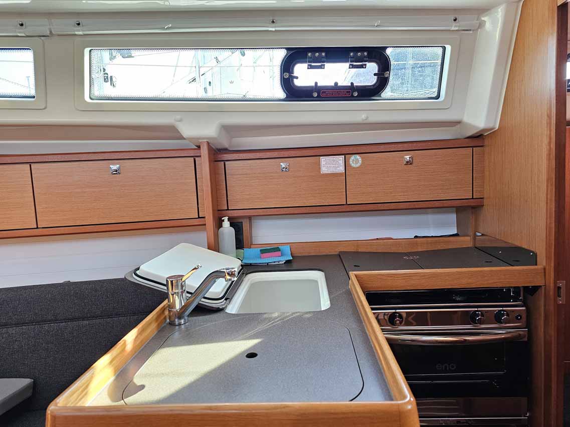 Bavaria Cruiser 34 - 2 cab. — photo 10