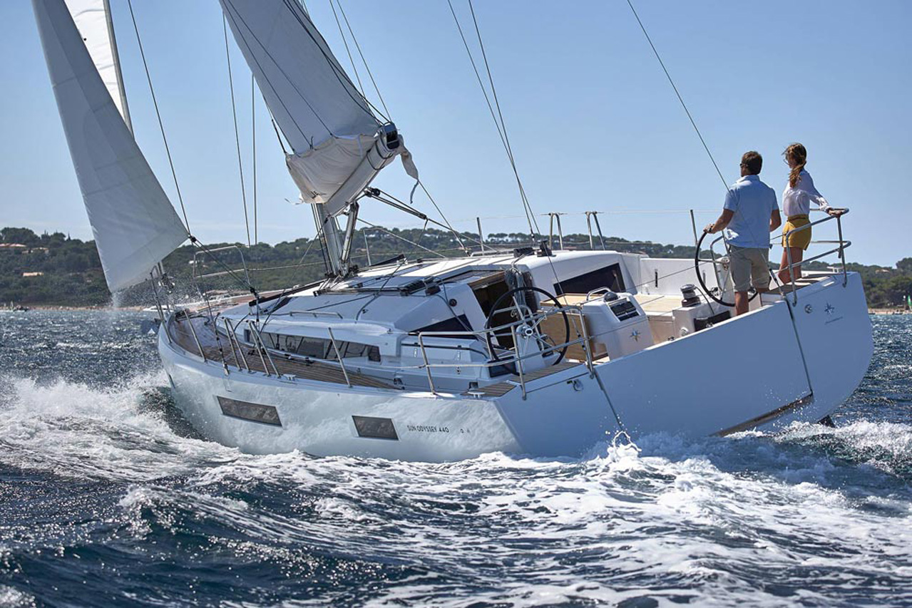 Sun Odyssey 440 - 4 cab. — photo 4