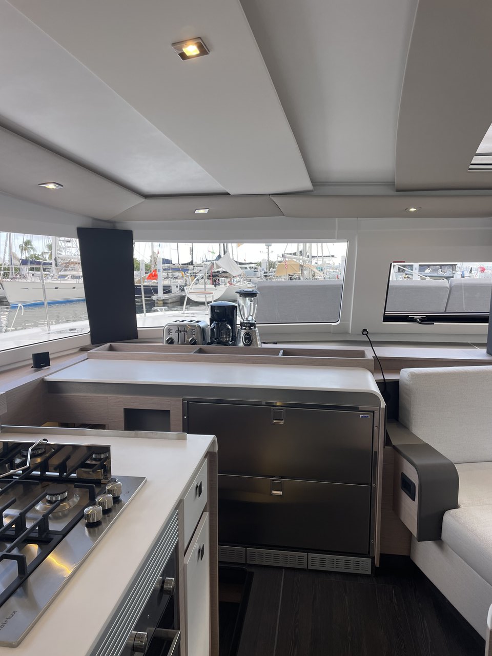 Fountaine Pajot Aura 51 — photo 8