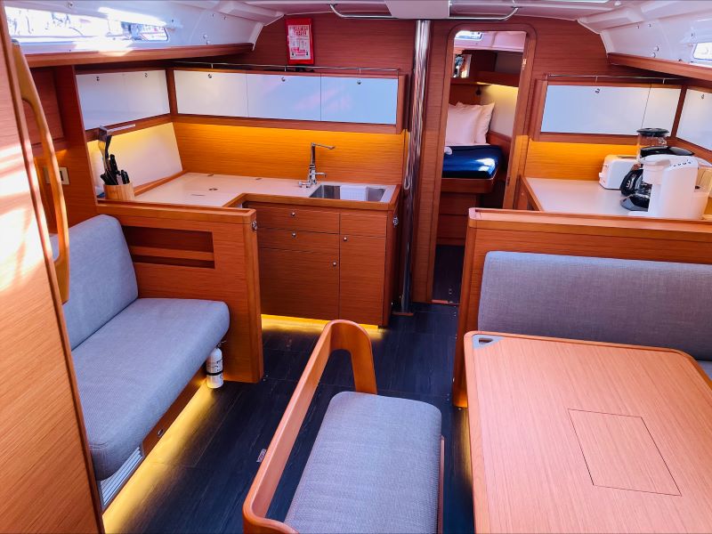 Dufour 430 — photo 11