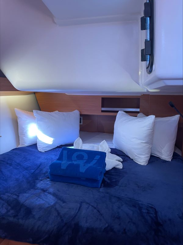 Dufour 430 — photo 14