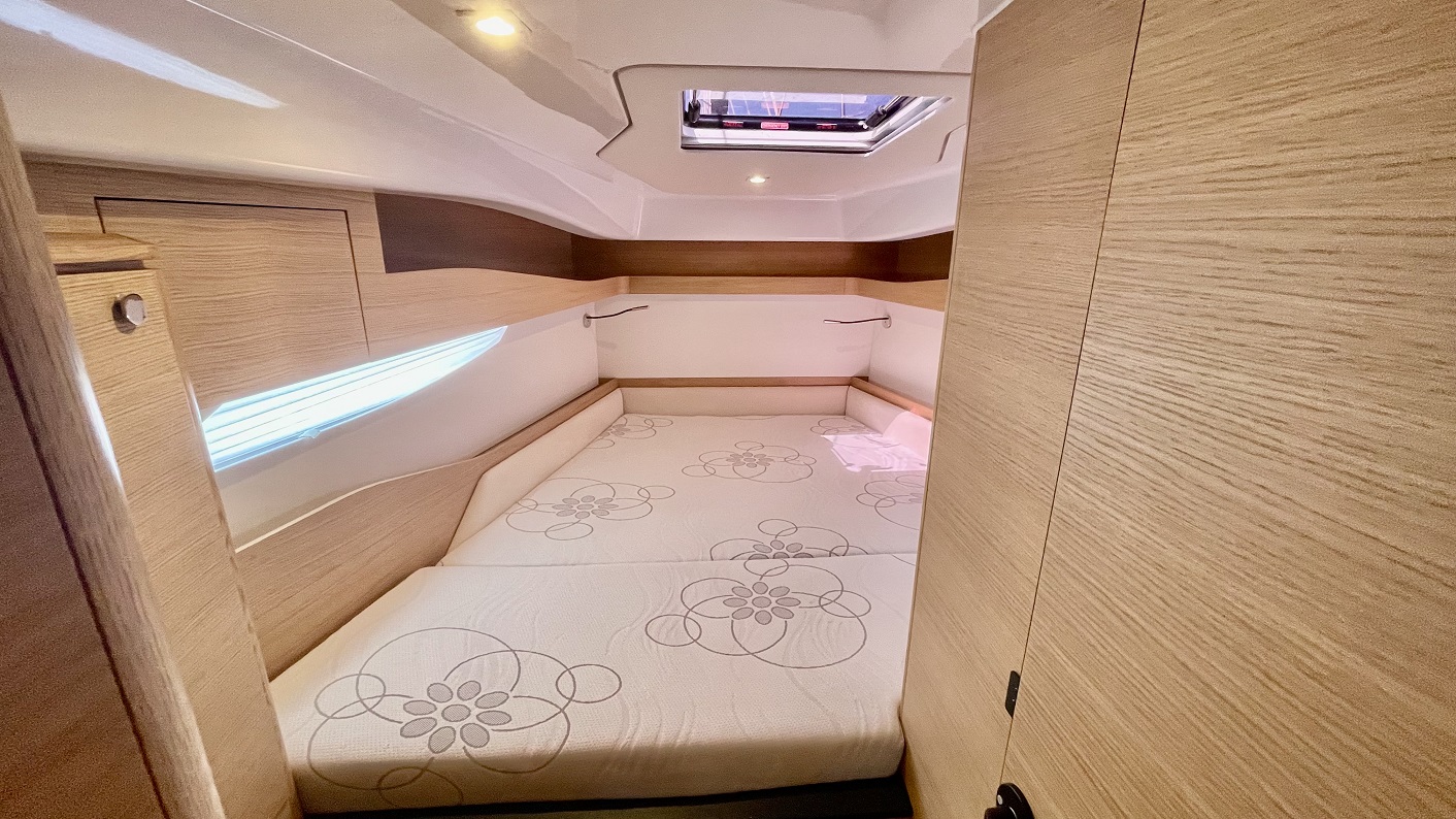 Elan E6 — photo 17