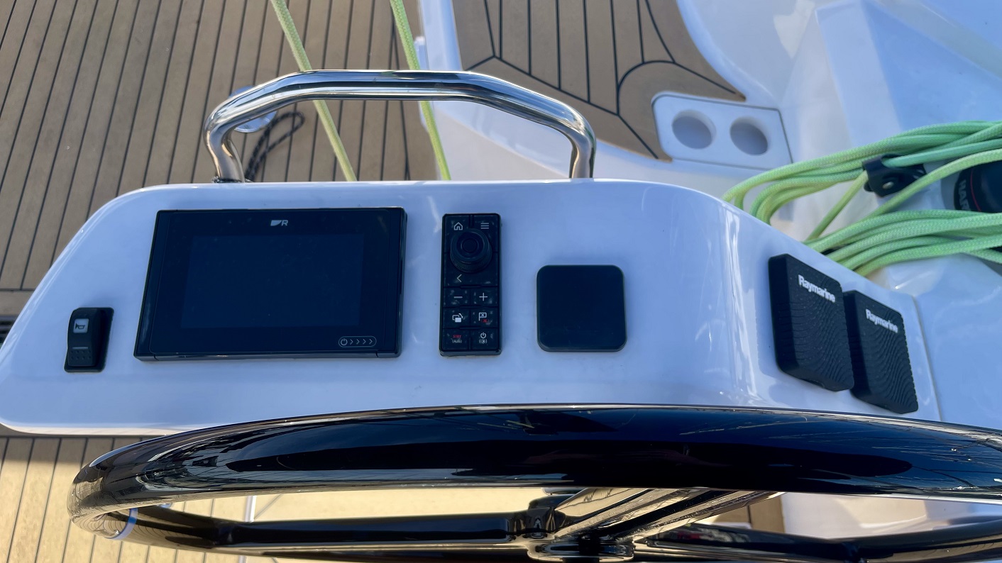 Elan E6 — photo 22