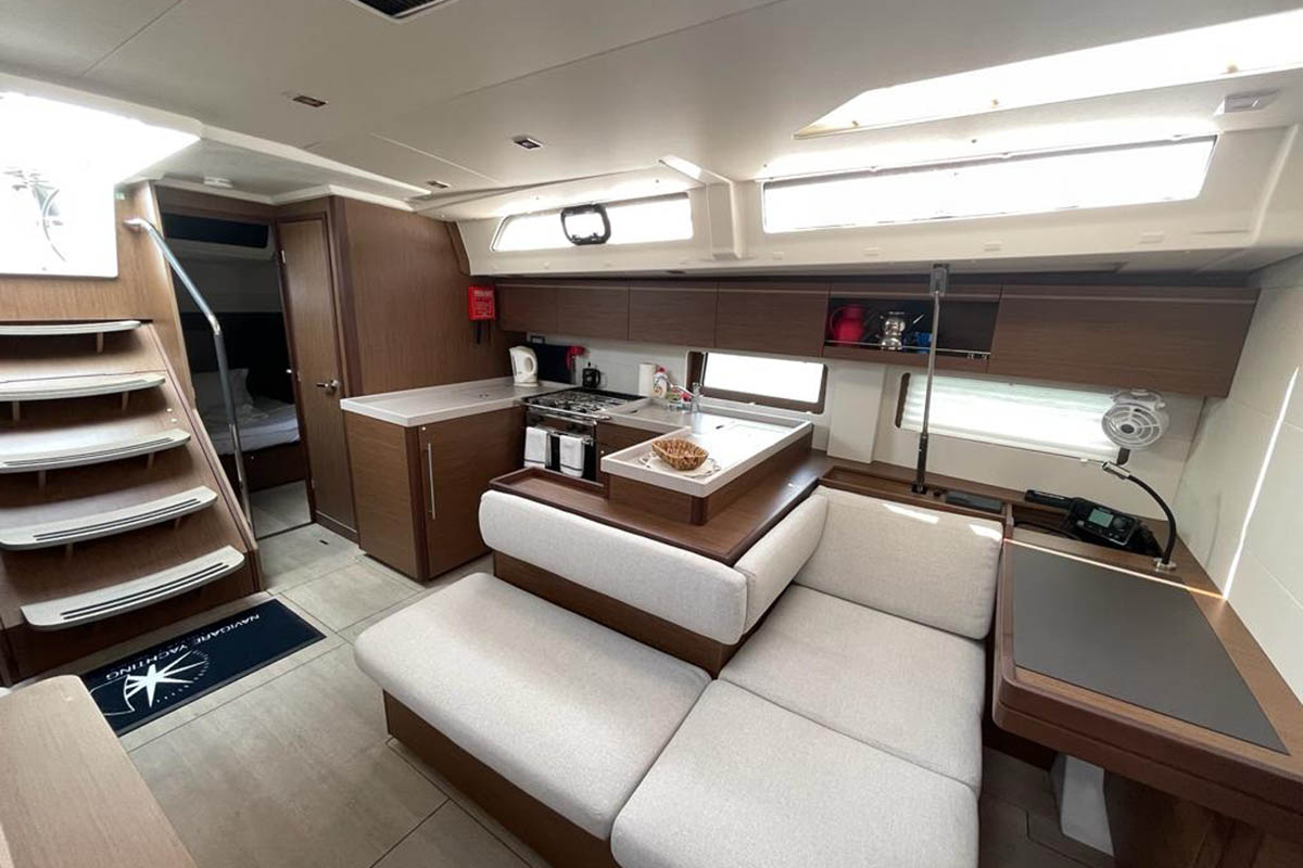 Oceanis 51.1 - 5 + 1 cab. — photo 8