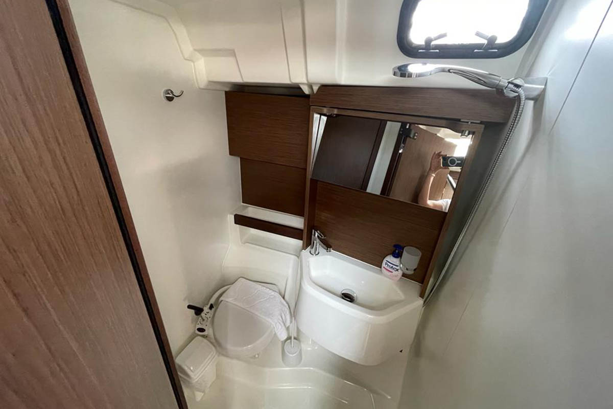 Oceanis 51.1 - 5 + 1 cab. — photo 16