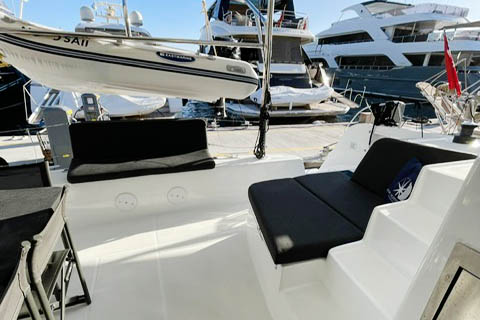 Lagoon 42 - 4 + 1 cab. — photo 4