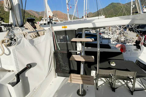 Lagoon 42 - 4 + 1 cab. — photo 12