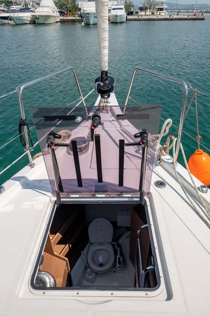Oceanis 51.1 - 5 + 1 cab. — photo 8