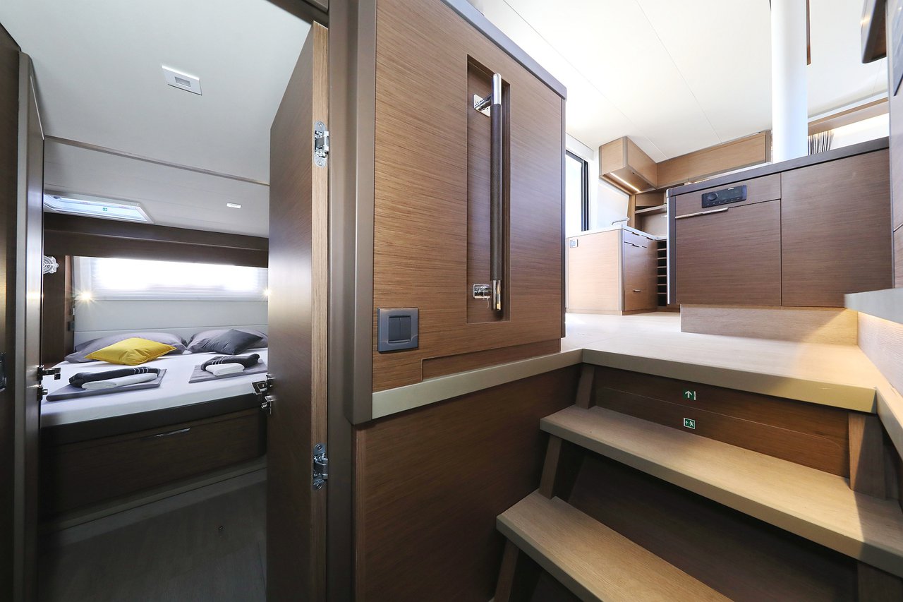 Lagoon 50 - 6 + 1 cab. — photo 16