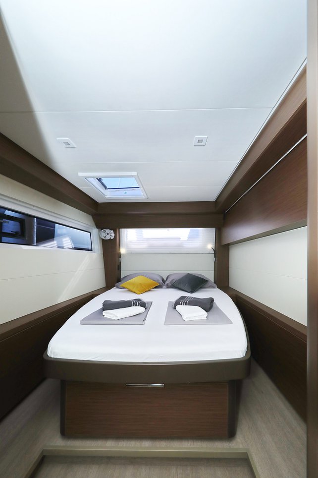 Lagoon 50 - 6 + 1 cab. — photo 29