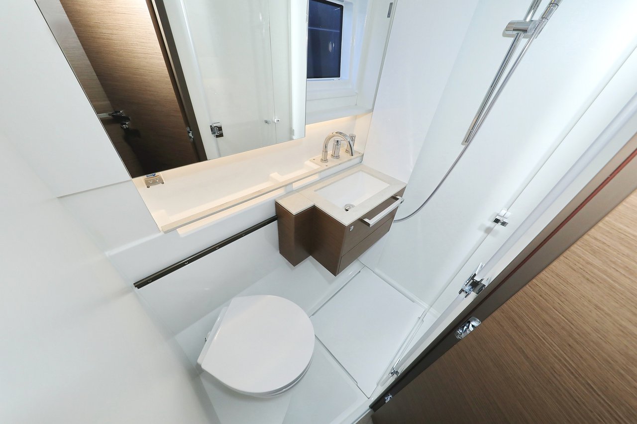 Lagoon 50 - 6 + 1 cab. — photo 46