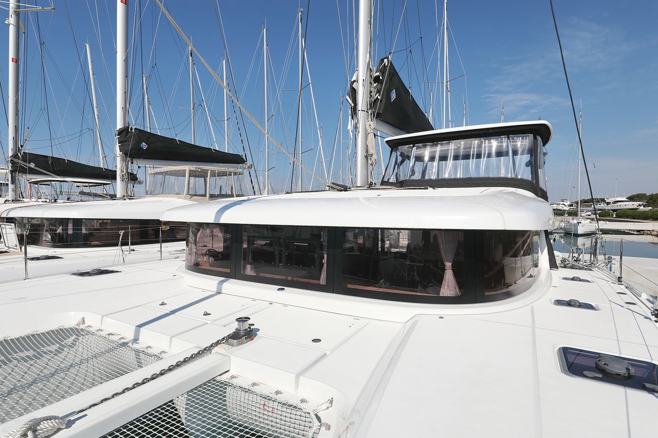 Lagoon 42 - 4 + 2 cab. — photo 28