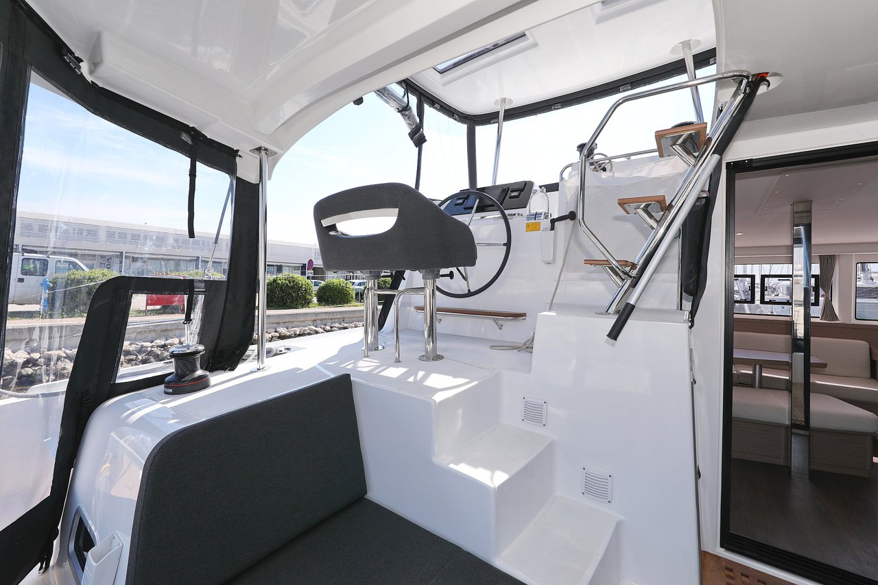 Lagoon 42 - 4 + 2 cab. — photo 37