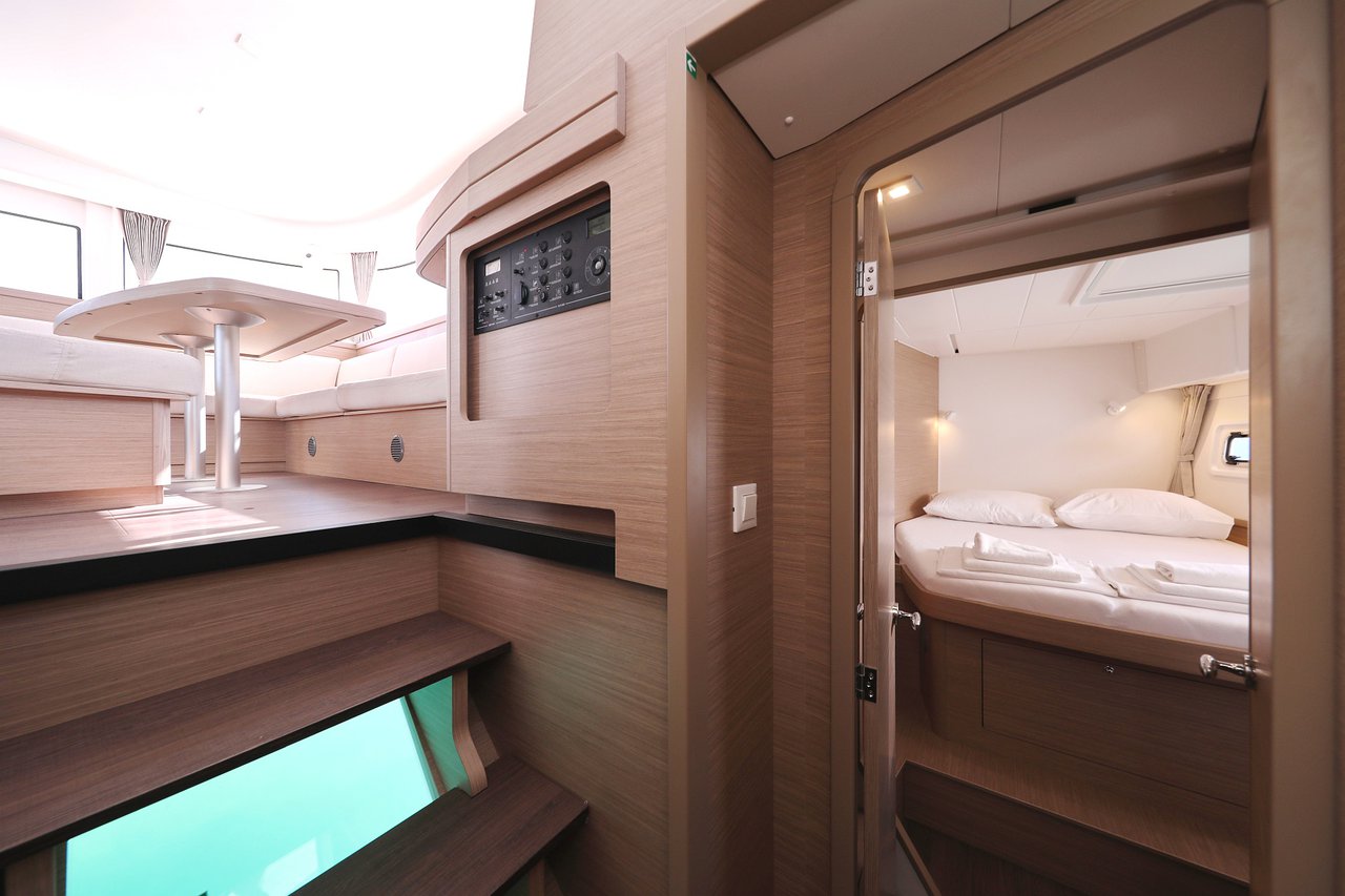 Lagoon 42 - 4 + 2 cab. — photo 48