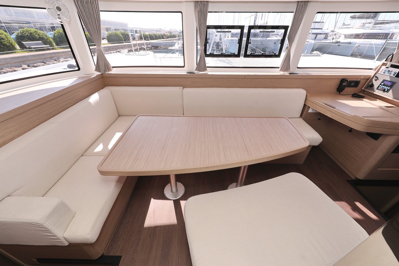 Lagoon 42 - 4 + 2 cab. — photo 50