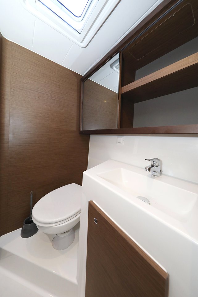 Lagoon 42 - 4 + 2 cab. — photo 46