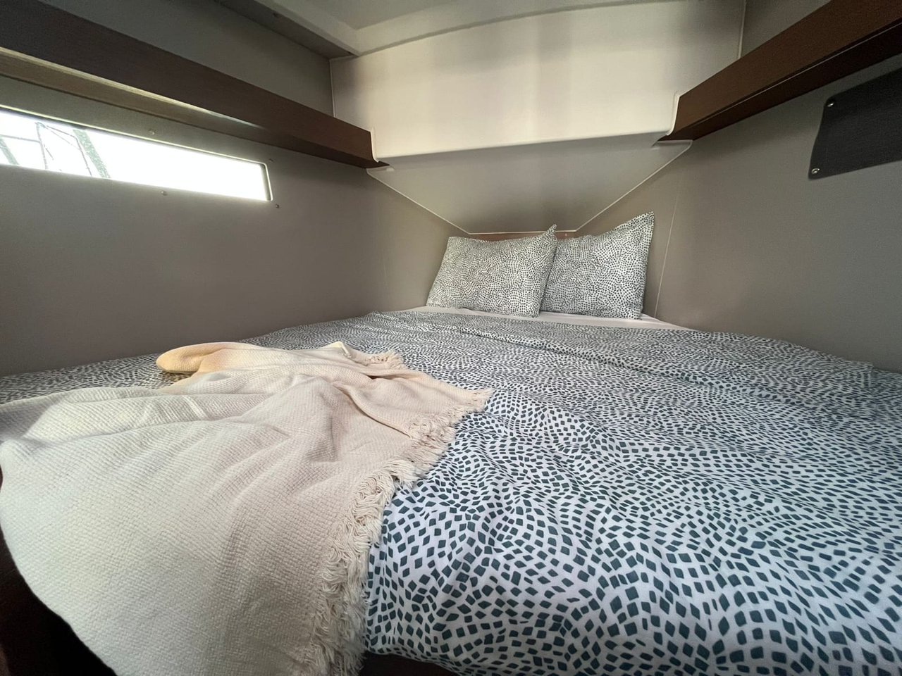 Oceanis 34.1 - 3 cab. — photo 16