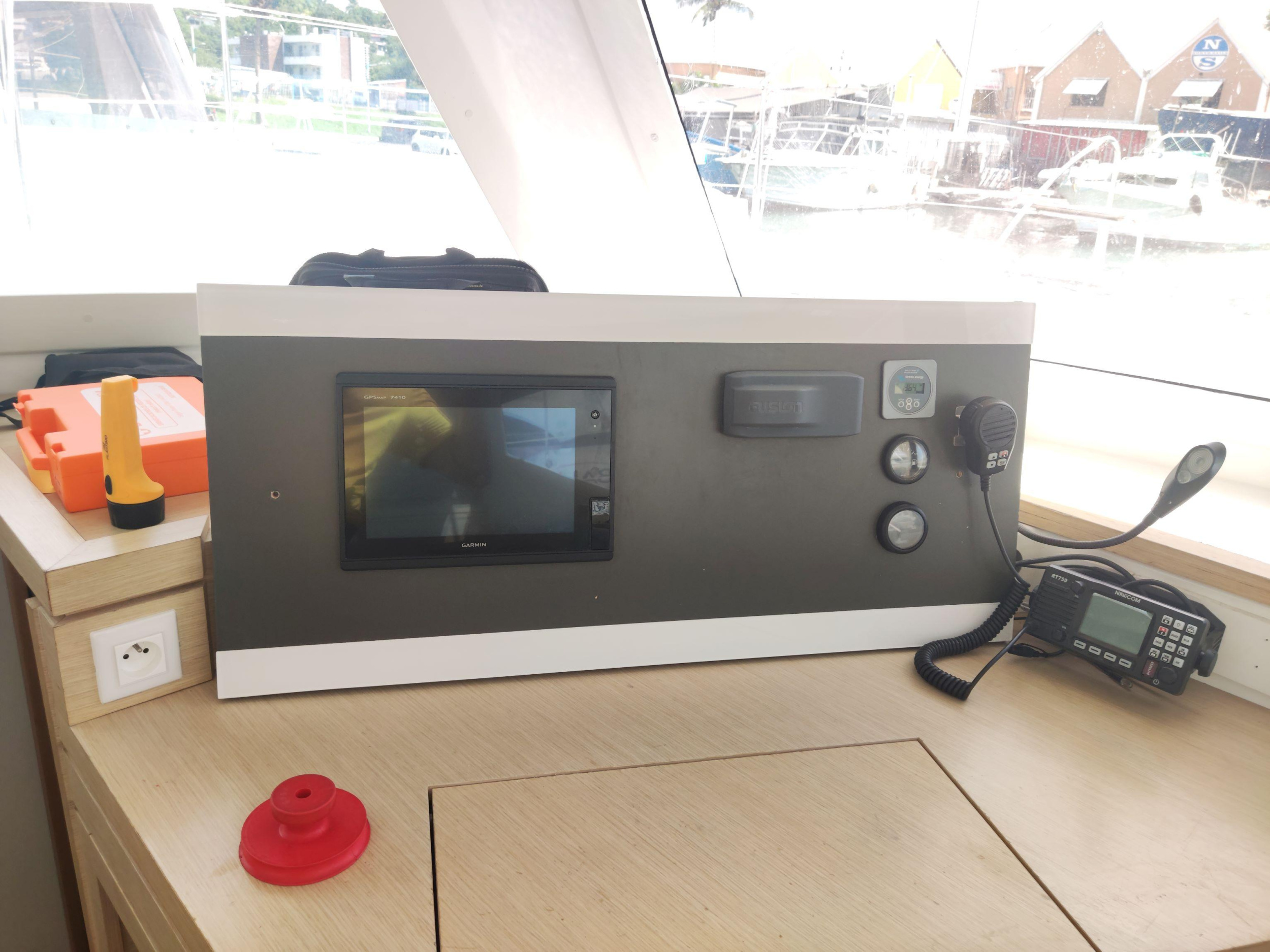 Fountaine Pajot Lucia 40 - 4 cab. — photo 12