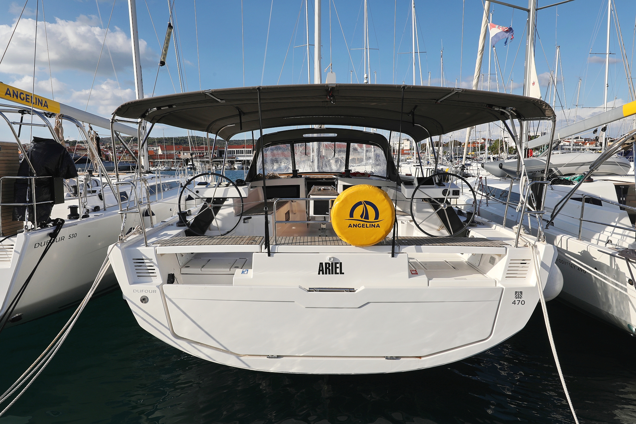Dufour 470 - 4 cab. — photo 1