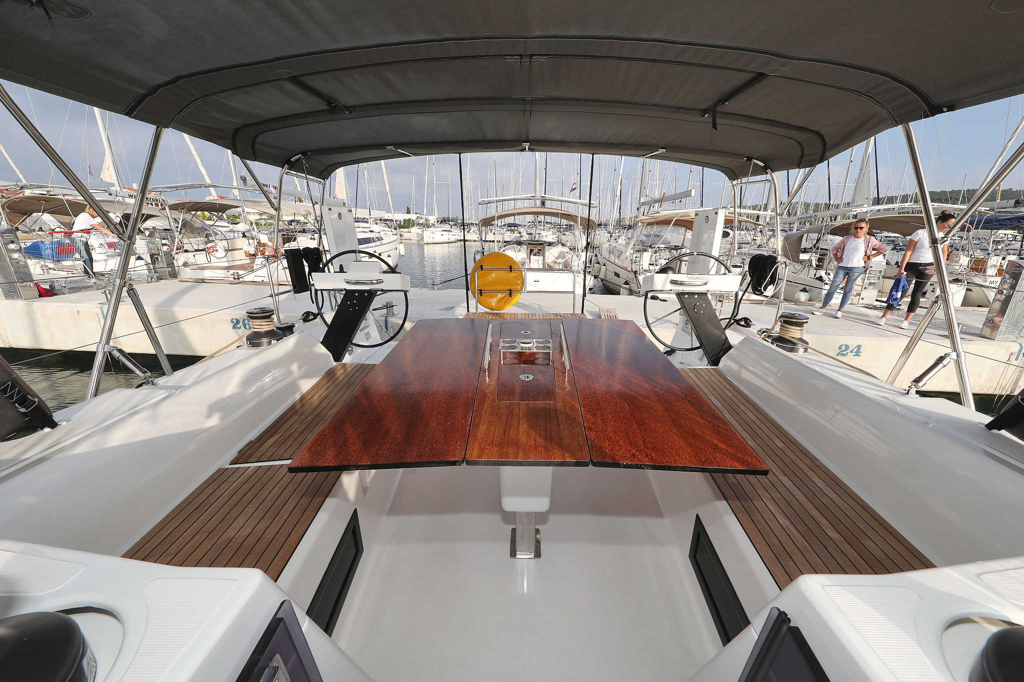 Dufour 470 - 4 cab. — photo 8