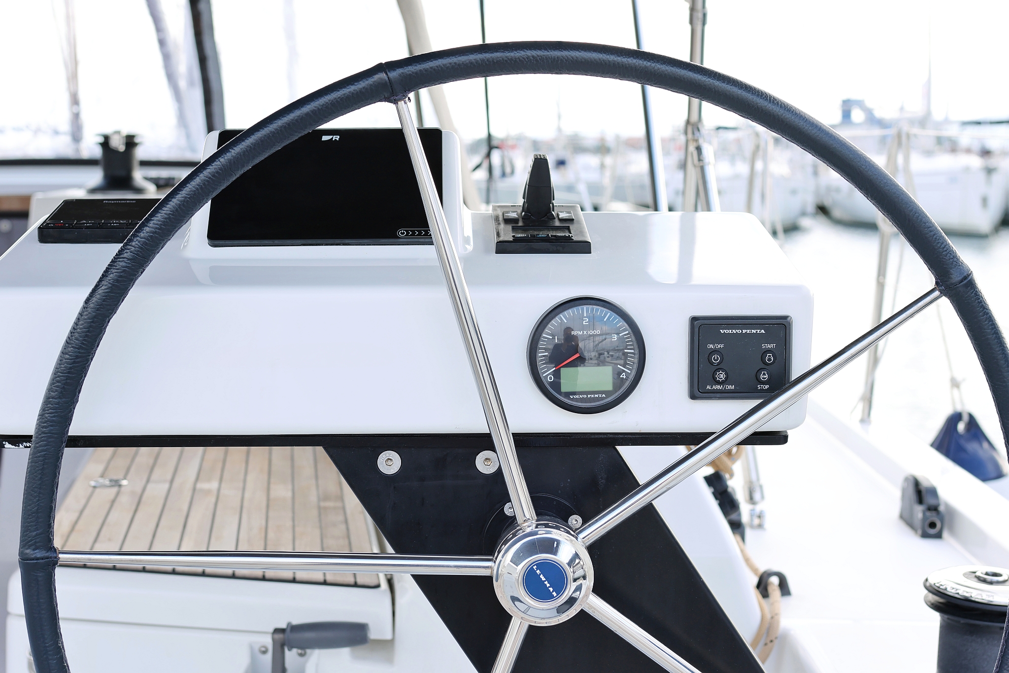 Dufour 470 - 4 cab. — photo 49