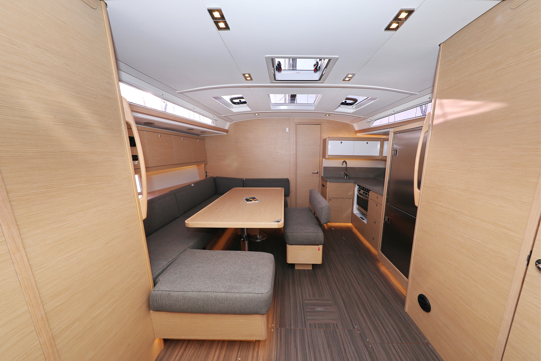 Dufour 470 - 4 cab. — photo 11