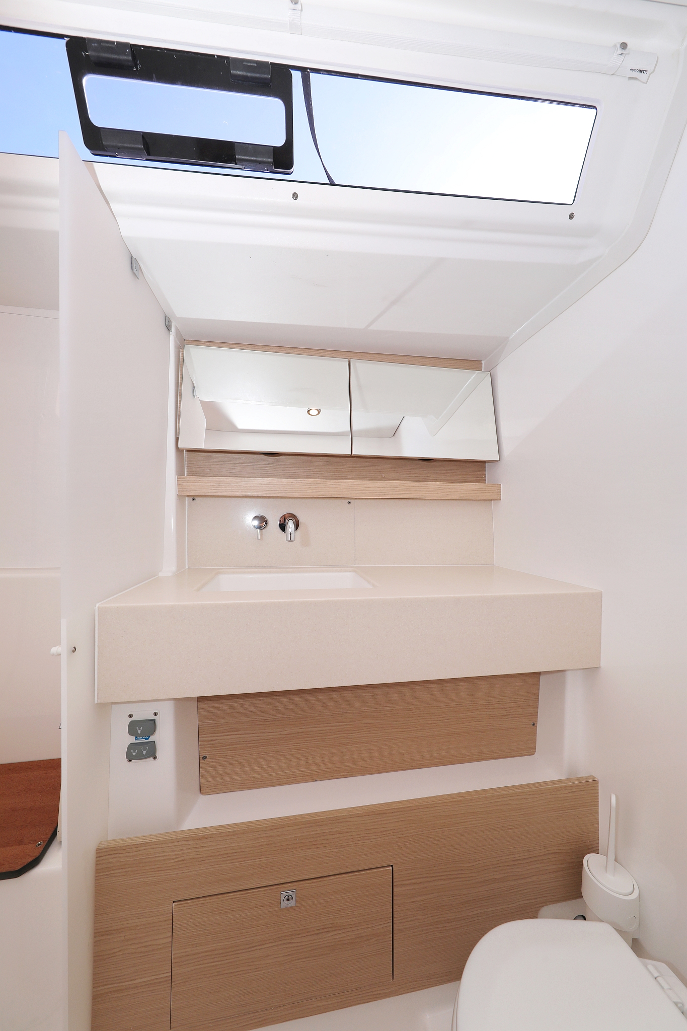 Dufour 470 - 4 cab. — photo 33