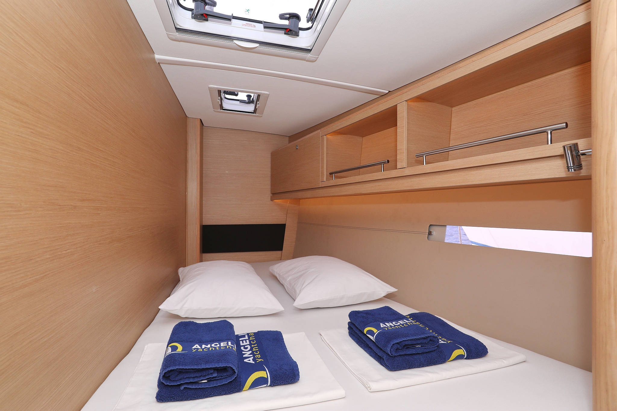 Dufour 56 Exclusive - 5 + 1 cab. — photo 31