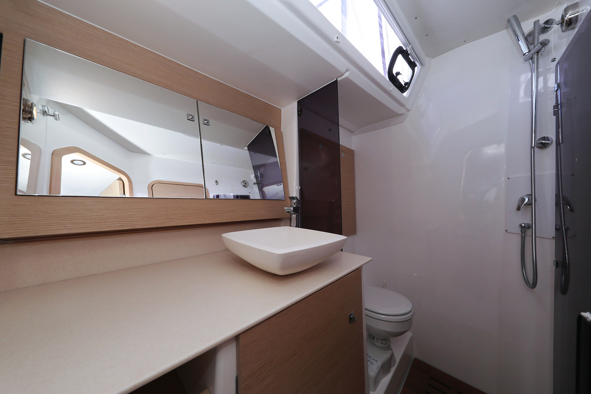 Dufour 56 Exclusive - 5 + 1 cab. — photo 39