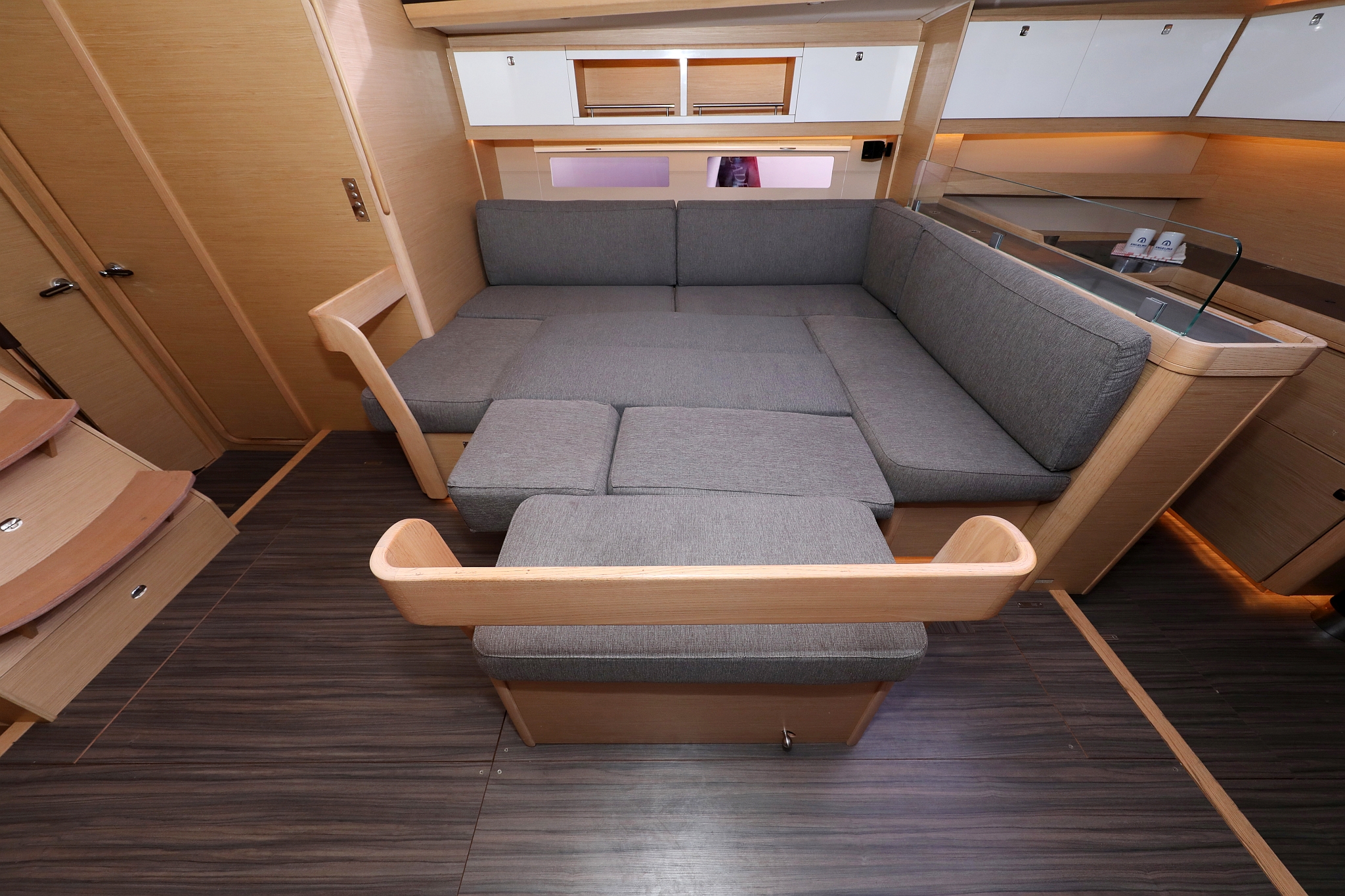 Dufour 56 Exclusive - 5 + 1 cab. — photo 43