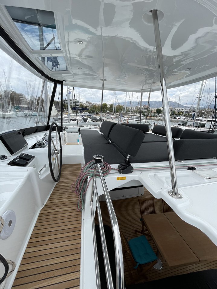 Lagoon 46 - 4 + 2 cab. — photo 4