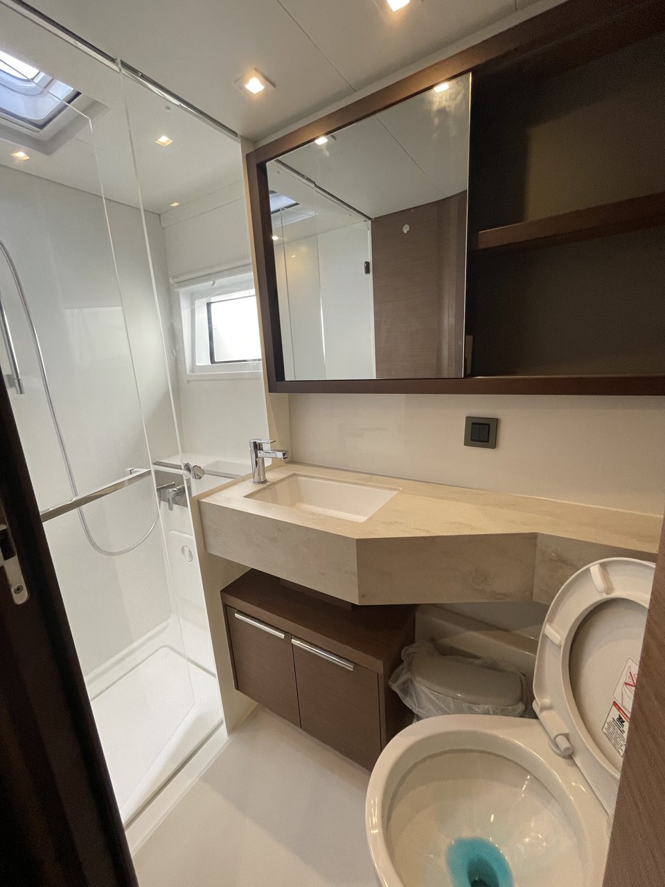 Lagoon 46 - 4 + 2 cab. — photo 11