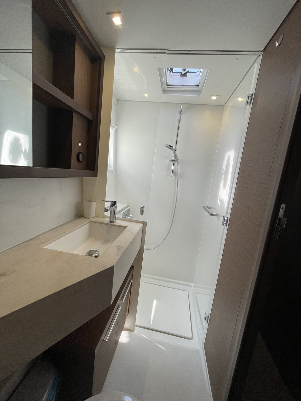 Lagoon 46 - 4 + 2 cab. — photo 12