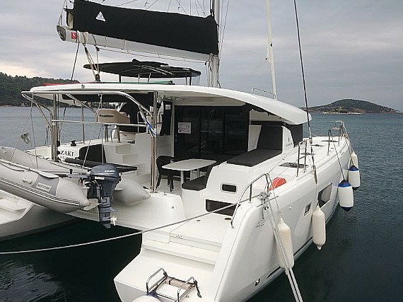 Lagoon 42 - 4 + 2 cab. — photo 3