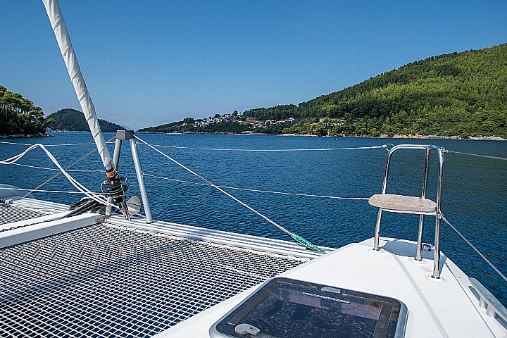 Lagoon 42 - 4 + 2 cab. — photo 4