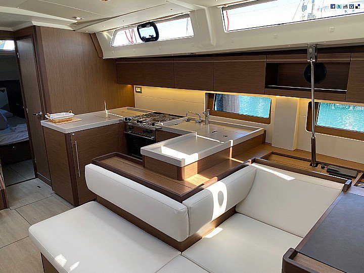 Oceanis 51.1 - 5 + 1 cab. — photo 10