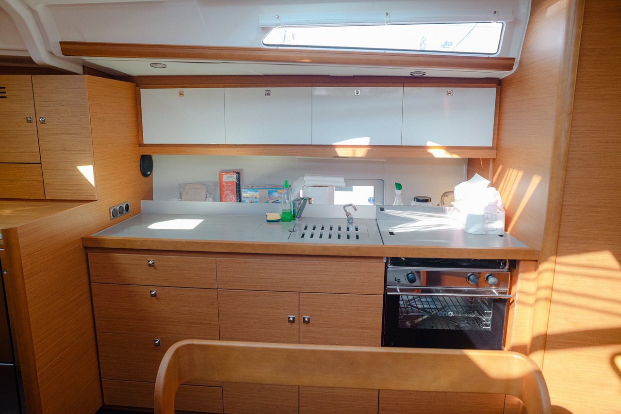 Dufour 430 — photo 18