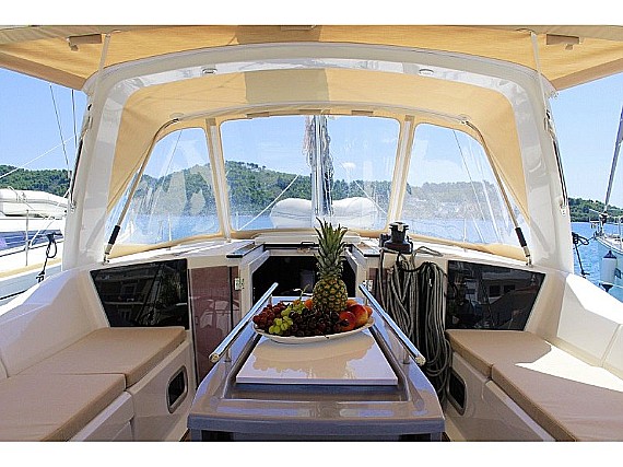 Oceanis 41.1 — photo 1