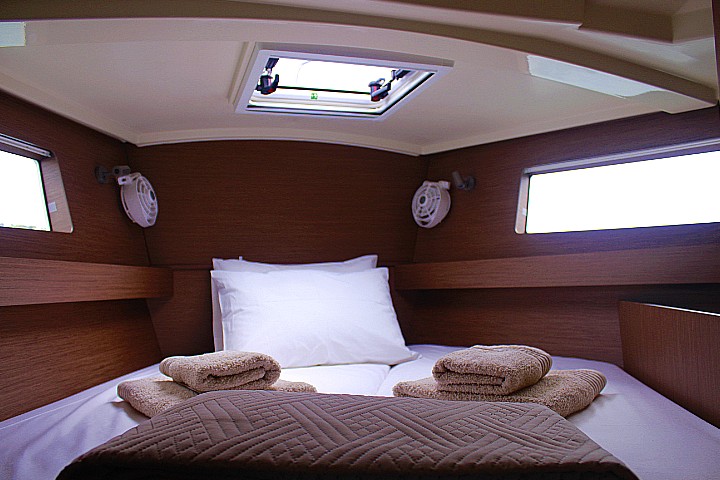 Oceanis 41.1 — photo 8
