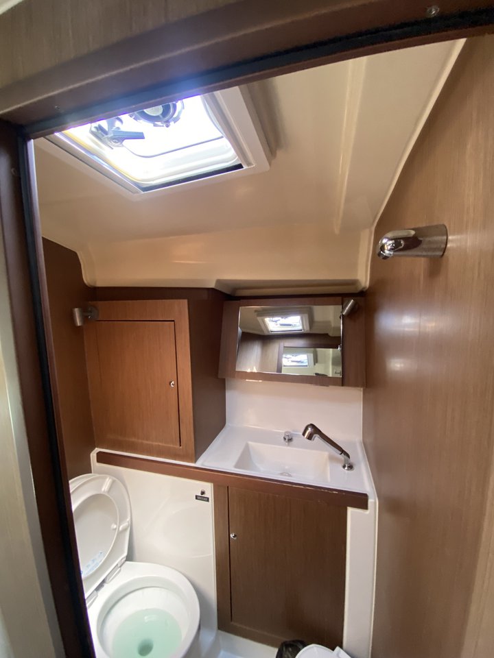 Oceanis 41.1 — photo 9