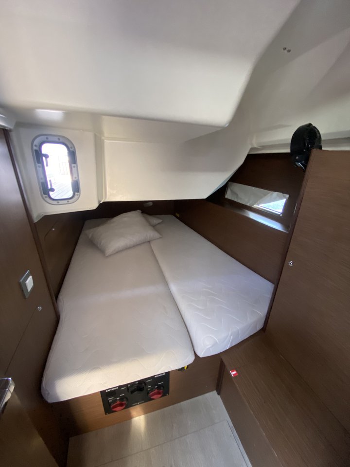 Oceanis 40.1 — photo 9