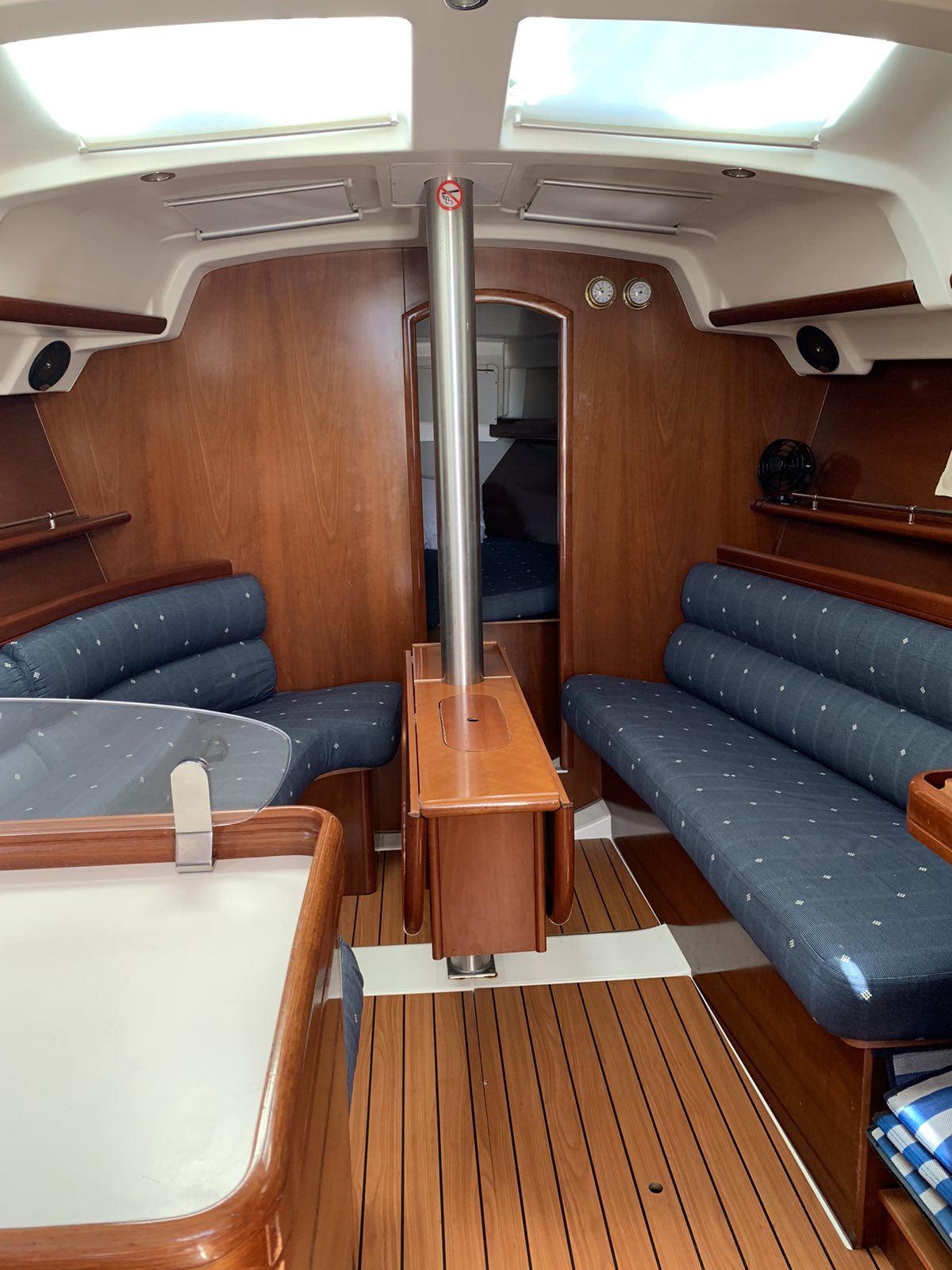 Oceanis Clipper 343 — photo 11