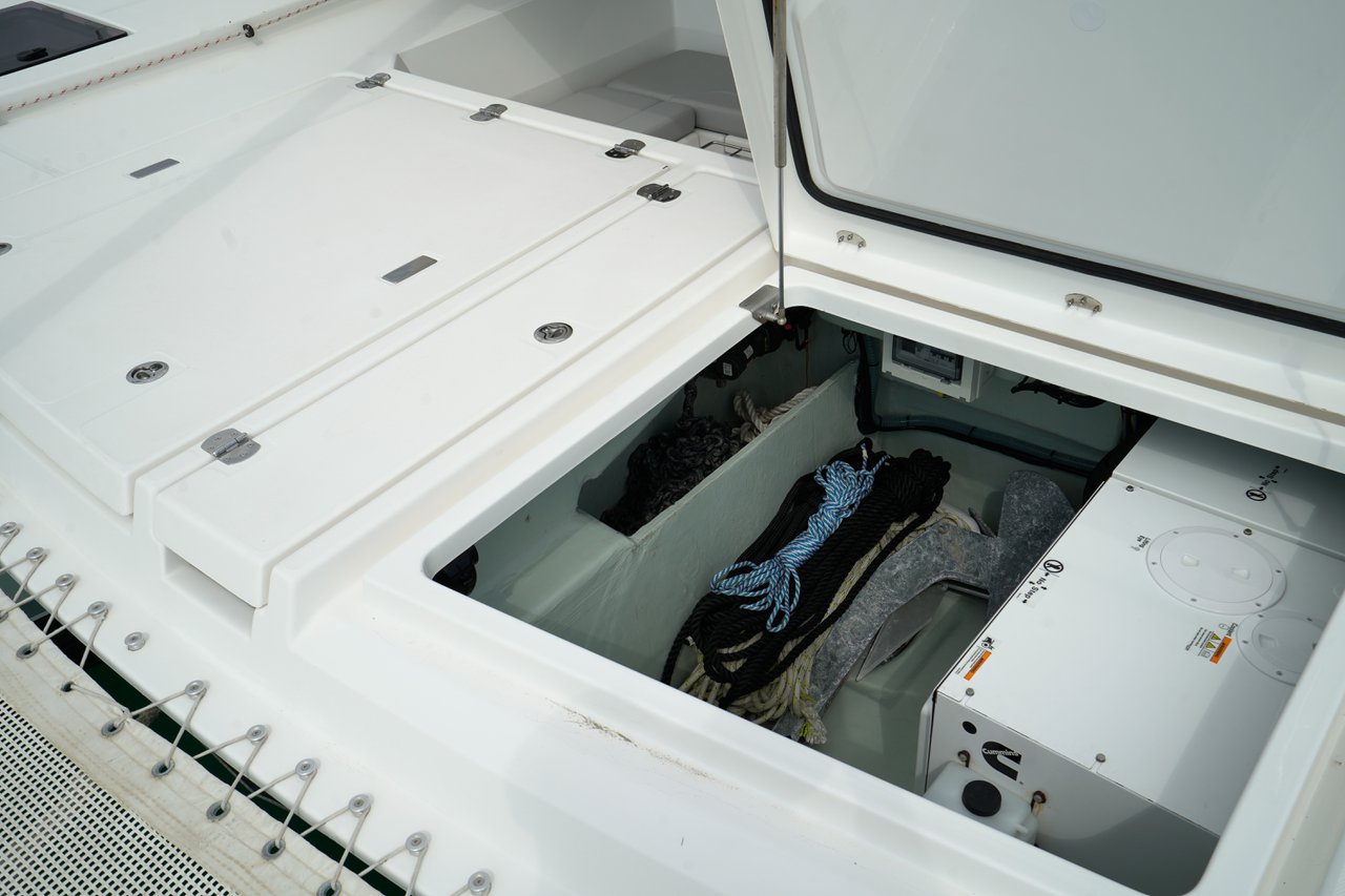 Leopard 45 - 3 + 1 cab. — photo 23