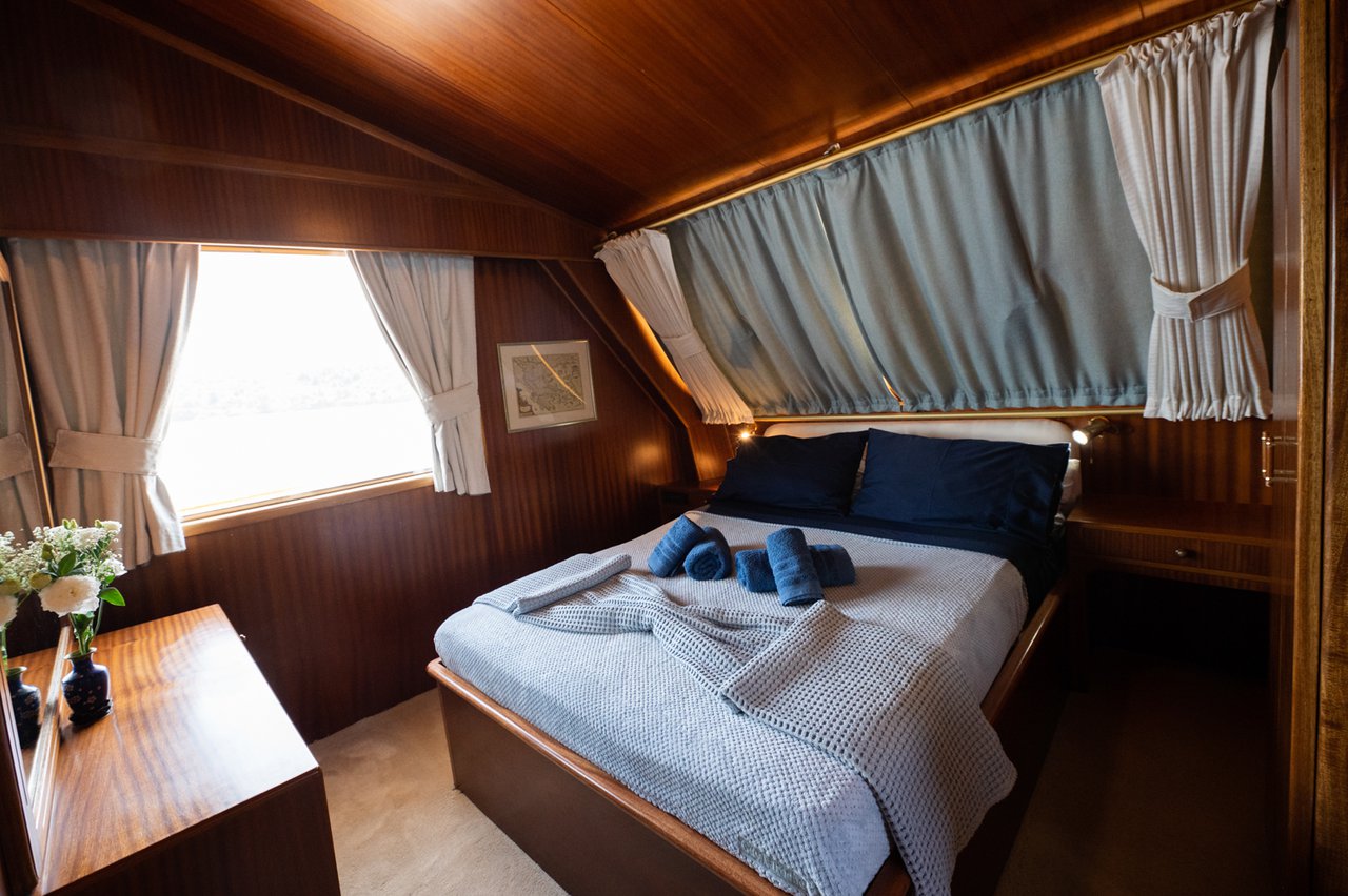 M/Y Elena — photo 23