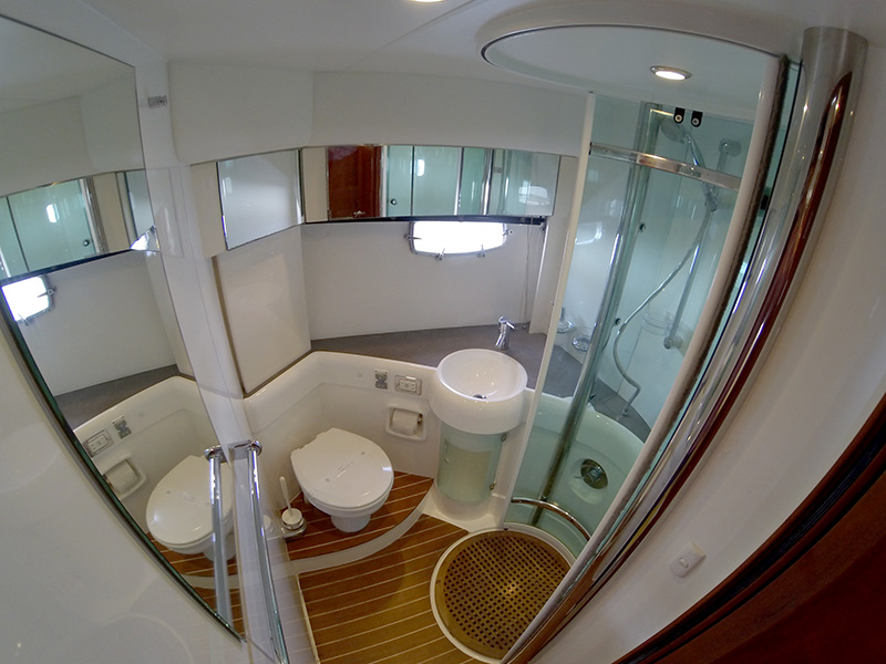 Fairline Targa 52 GT — photo 16