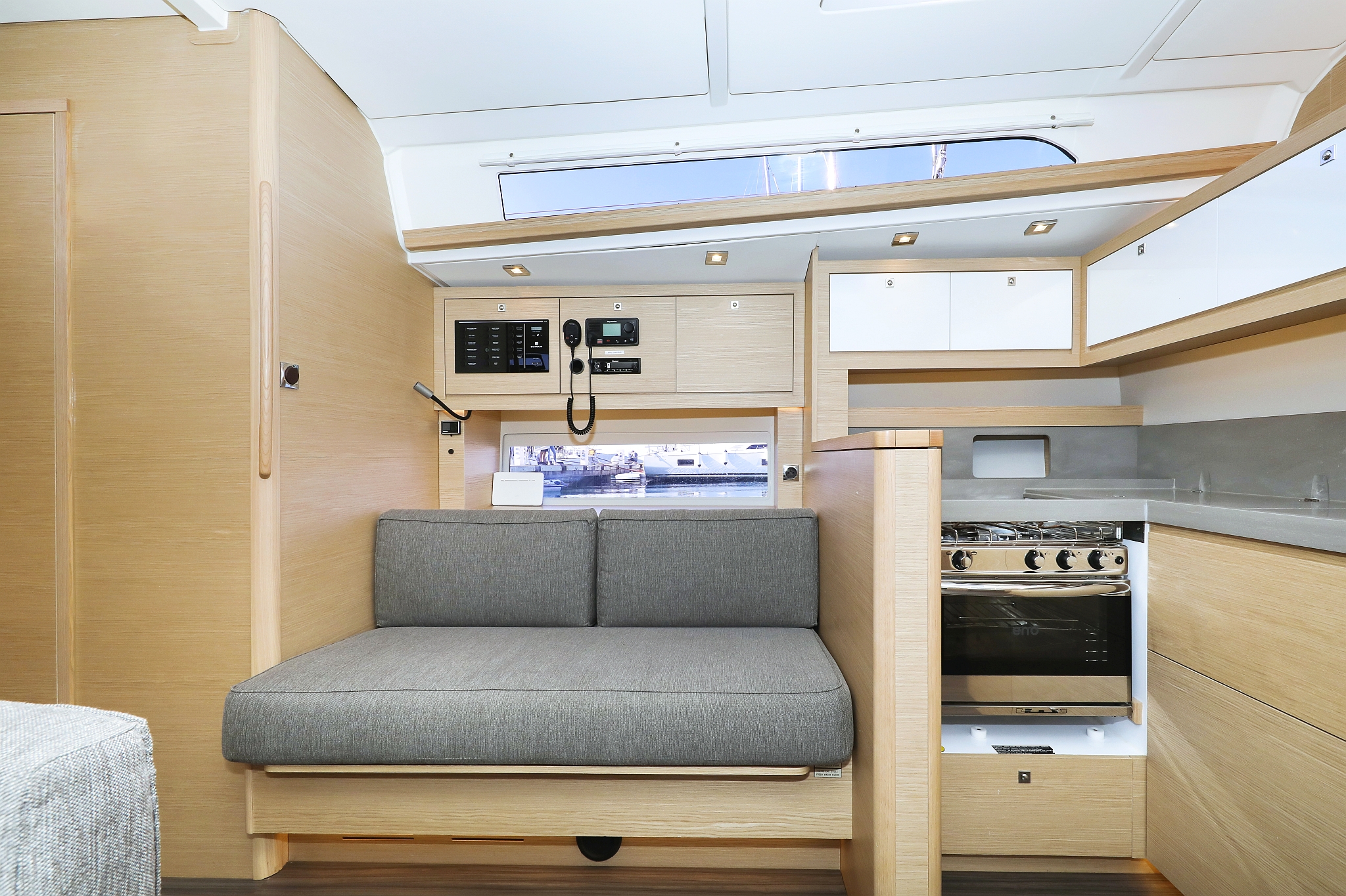 Dufour 470 - 3 cab. — photo 43