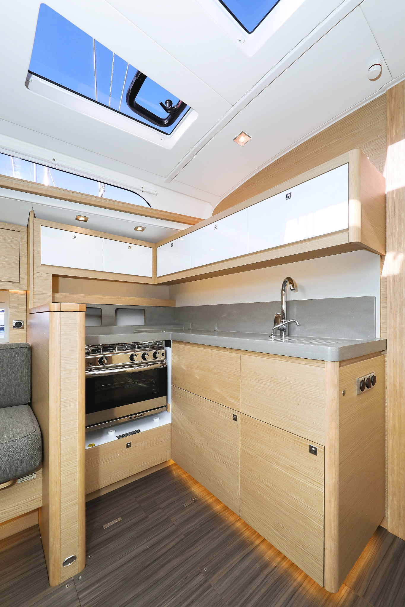 Dufour 470 - 3 cab. — photo 44