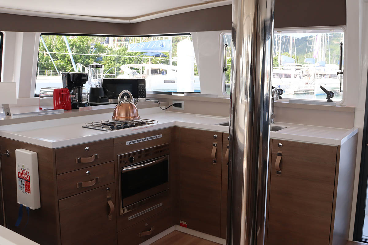 Bali 4.4 - 4 + 1 cab. — photo 19
